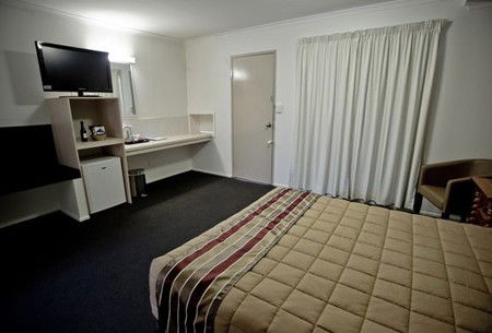 Centrepoint Motor Inn - Accommodation Sunshine Coast 1