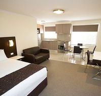 Country Comfort Premier Motel - Accommodation Sunshine Coast