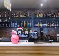Preston Hotel - Accommodation Sunshine Coast