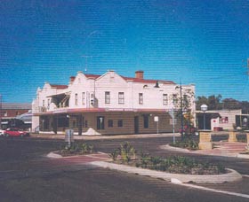 Namoi Hotel Motel - Accommodation Sunshine Coast 0