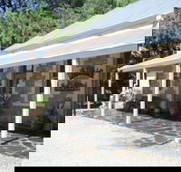 Mount Bryan Hotel - Accommodation Sunshine Coast