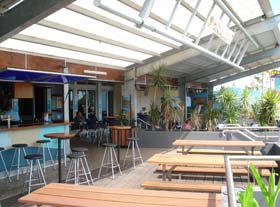 Beachfront Hotel - Accommodation Sunshine Coast 0