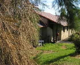 Bega Valley Backpackers Haven Motel - Accommodation Sunshine Coast 0