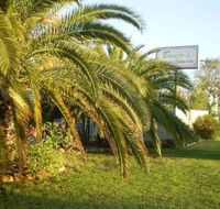 Banjo's Overnight amp Holiday Units - Accommodation Sunshine Coast