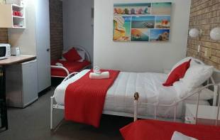 Beerwah Motor Lodge - Accommodation Sunshine Coast 3