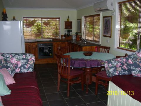 Tara Spa Apartments - Accommodation Sunshine Coast 2