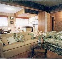 Hillside View Apartments - Accommodation Sunshine Coast