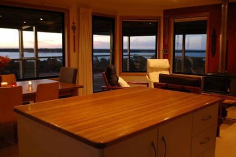 Southern Ocean Lookout - Accommodation Sunshine Coast 1