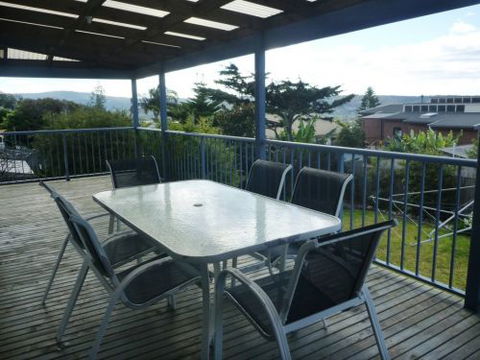 Hedgehog House - Accommodation Sunshine Coast 3