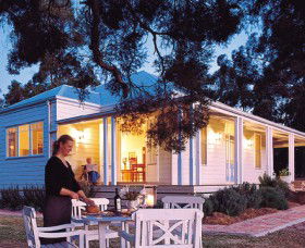 Lillians On Lovedale - Accommodation Sunshine Coast 0