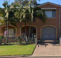 Tomakin Beach House - Accommodation Sunshine Coast