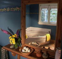 Currawong Cottage