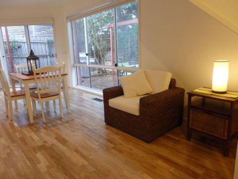CENTREPOINT UNITS - HEIDELBERG - Accommodation Sunshine Coast 5