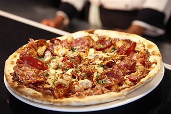 Alpha Hotel Eastern Creek - Accommodation Sunshine Coast 0