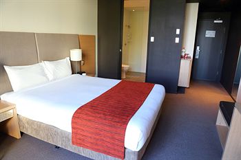 Alpha Hotel Eastern Creek - Accommodation Sunshine Coast 21