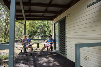 Nitmiluk Chalets - Accommodation Sunshine Coast 3