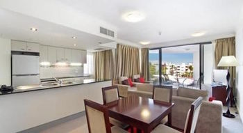 OVR Caloundra - Accommodation Sunshine Coast 10