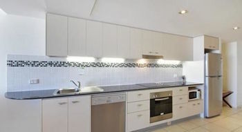 OVR Caloundra - Accommodation Sunshine Coast 12