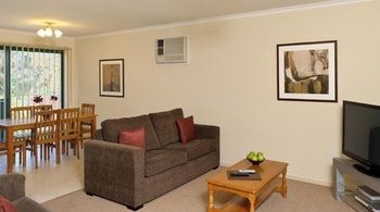 Apartments @ Mt Waverley - Accommodation Sunshine Coast 17