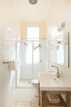 Admiral Collingwood Lodge - Accommodation Sunshine Coast 1