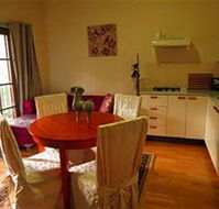 Barrington Wilderness Cedar Lodge Accommodation - Accommodation Sunshine Coast