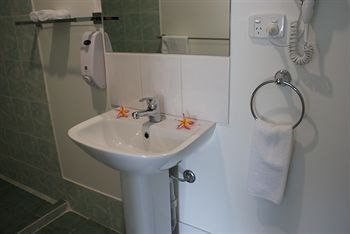 Riverside Motel - Accommodation Sunshine Coast 17