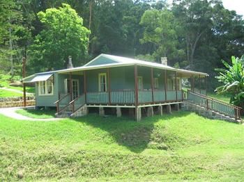 Singletons Retreat - Accommodation Sunshine Coast 12