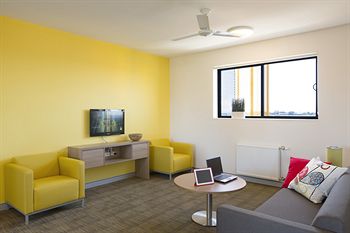 Western Sydney University Village Penrith - Accommodation Sunshine Coast 3