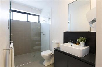 Western Sydney University Village Penrith - Accommodation Sunshine Coast 6