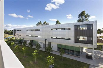 Western Sydney University Village Penrith - Accommodation Sunshine Coast 9