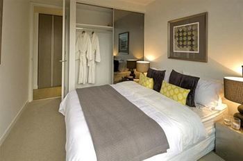 Apartments Melbourne Domain - South Melbourne - Accommodation Sunshine Coast 19