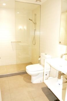 Apartments Melbourne Domain - South Melbourne - Accommodation Sunshine Coast 36