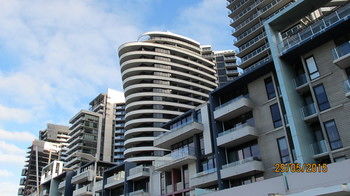 Apartments Melbourne Domain - Docklands - Accommodation Sunshine Coast 6