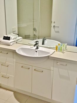 Apartments Melbourne Domain - Docklands - Accommodation Sunshine Coast 9