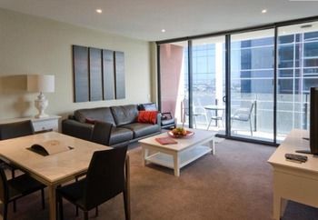 Apartments Melbourne Domain - Docklands - Accommodation Sunshine Coast 15