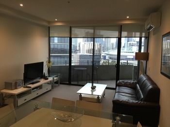 Apartments Melbourne Domain - Docklands - Accommodation Sunshine Coast 18
