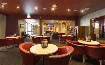 Brown Jug Inn Hotel - Accommodation Sunshine Coast 10