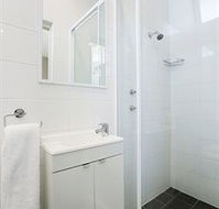 Colyton Hotel - Accommodation Sunshine Coast