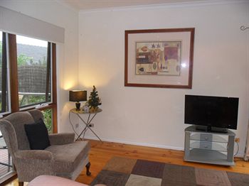 Australian Home Away @ Wonga Park Brushy Creek - Accommodation Sunshine Coast 17