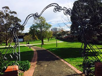 Box Hill Studios At Canterbury Gardens - Accommodation Sunshine Coast 23