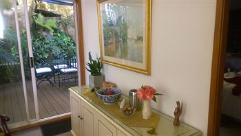 Linley House Bed & Breakfast - Accommodation Sunshine Coast 6