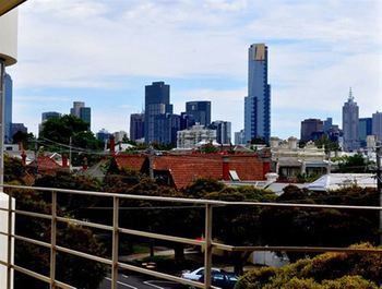 Albert Road Serviced Apartments - Accommodation Sunshine Coast 6
