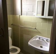 Golfview Hotel - Accommodation Sunshine Coast