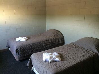 Golfview Hotel - Accommodation Sunshine Coast 5