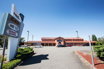 Golfview Hotel - Accommodation Sunshine Coast 7