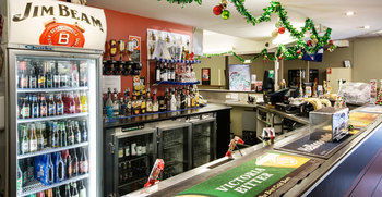Golfview Hotel - Accommodation Sunshine Coast 9