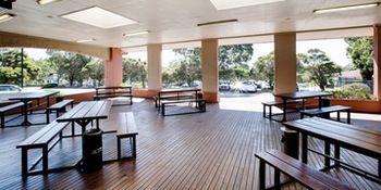 Golfview Hotel - Accommodation Sunshine Coast 18