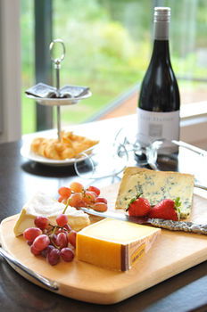 Araluen Villas - Accommodation Sunshine Coast 2