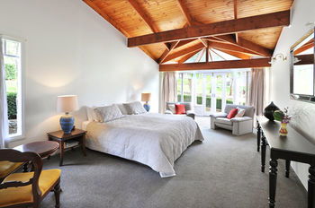 Araluen Villas - Accommodation Sunshine Coast 9