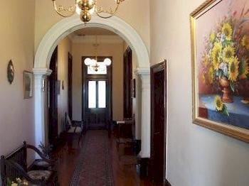 Lochinvar House B&B - Accommodation Sunshine Coast 1